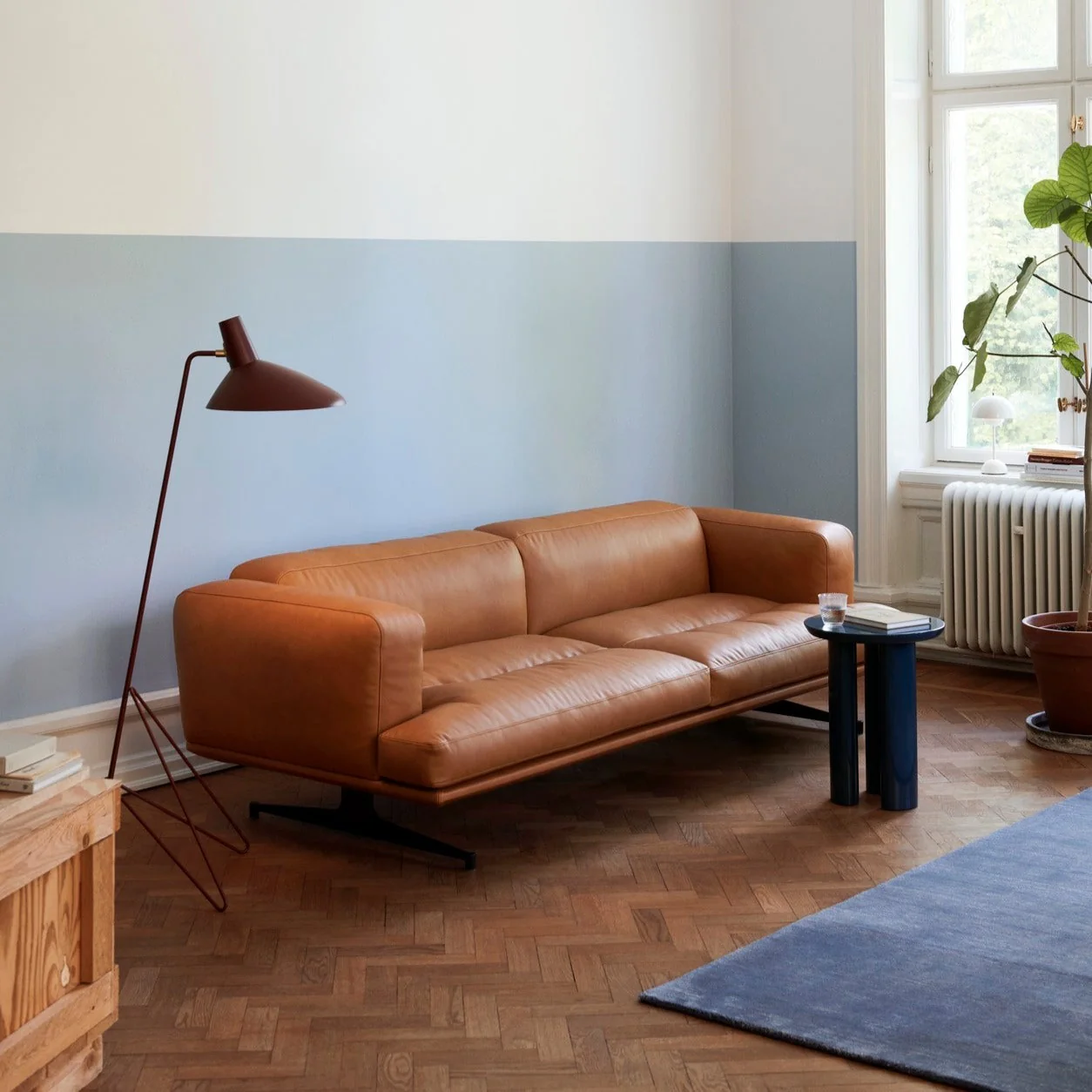 &Tradition Tripod Floor Lamp - Image 7