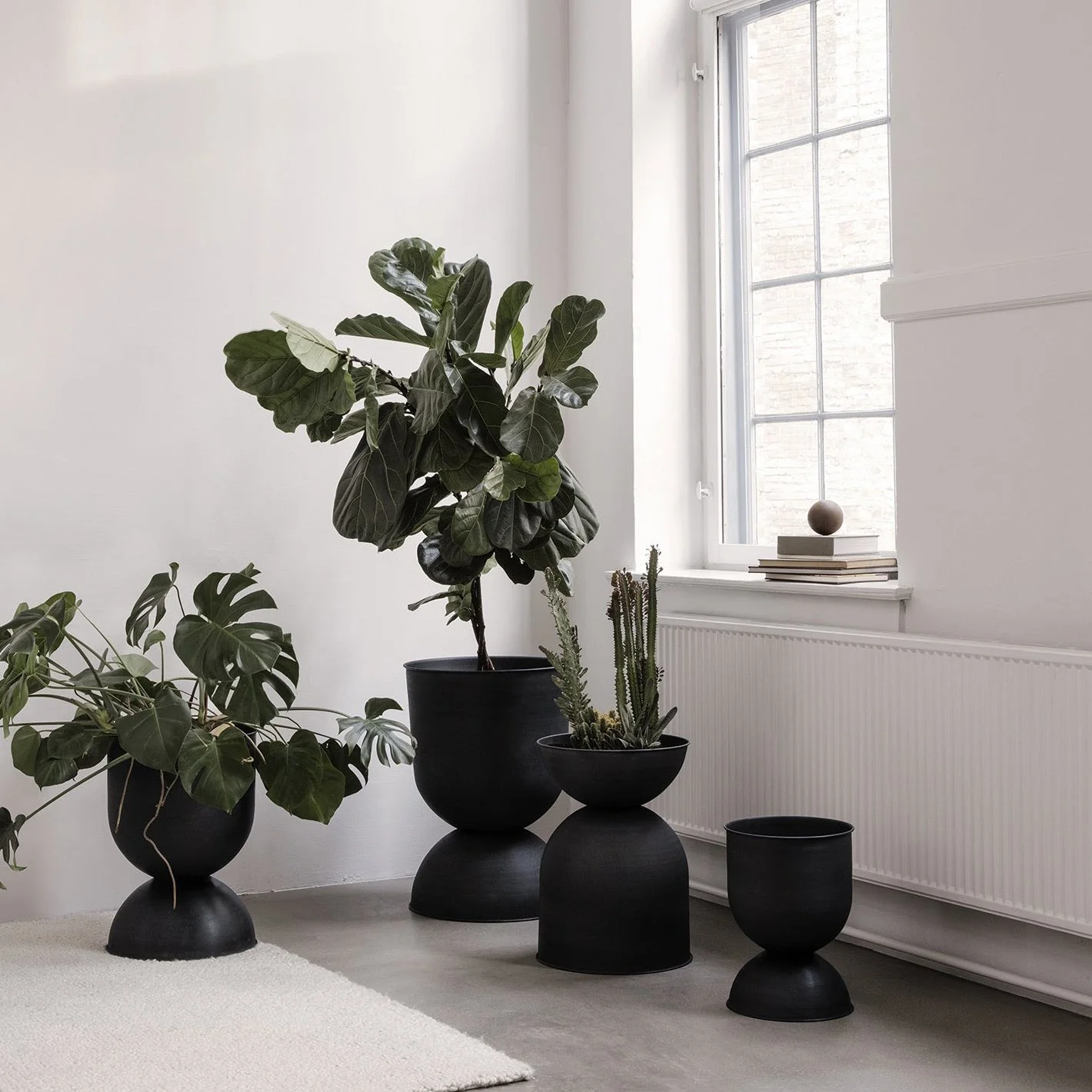Ferm Living Hourglass Pot - Medium - Image 6