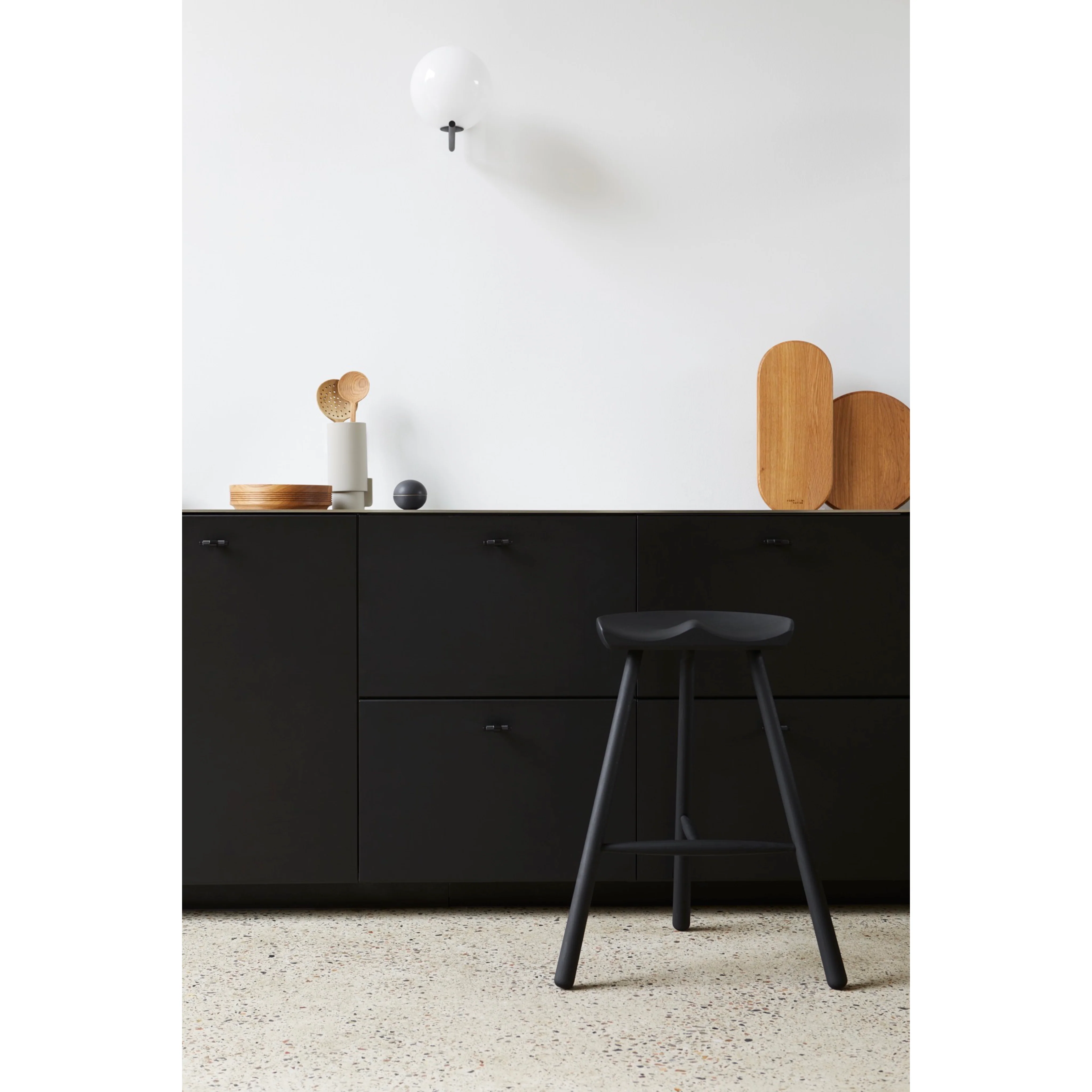 Form & Refine Shoemaker Chair™ No. 68 - Image 5