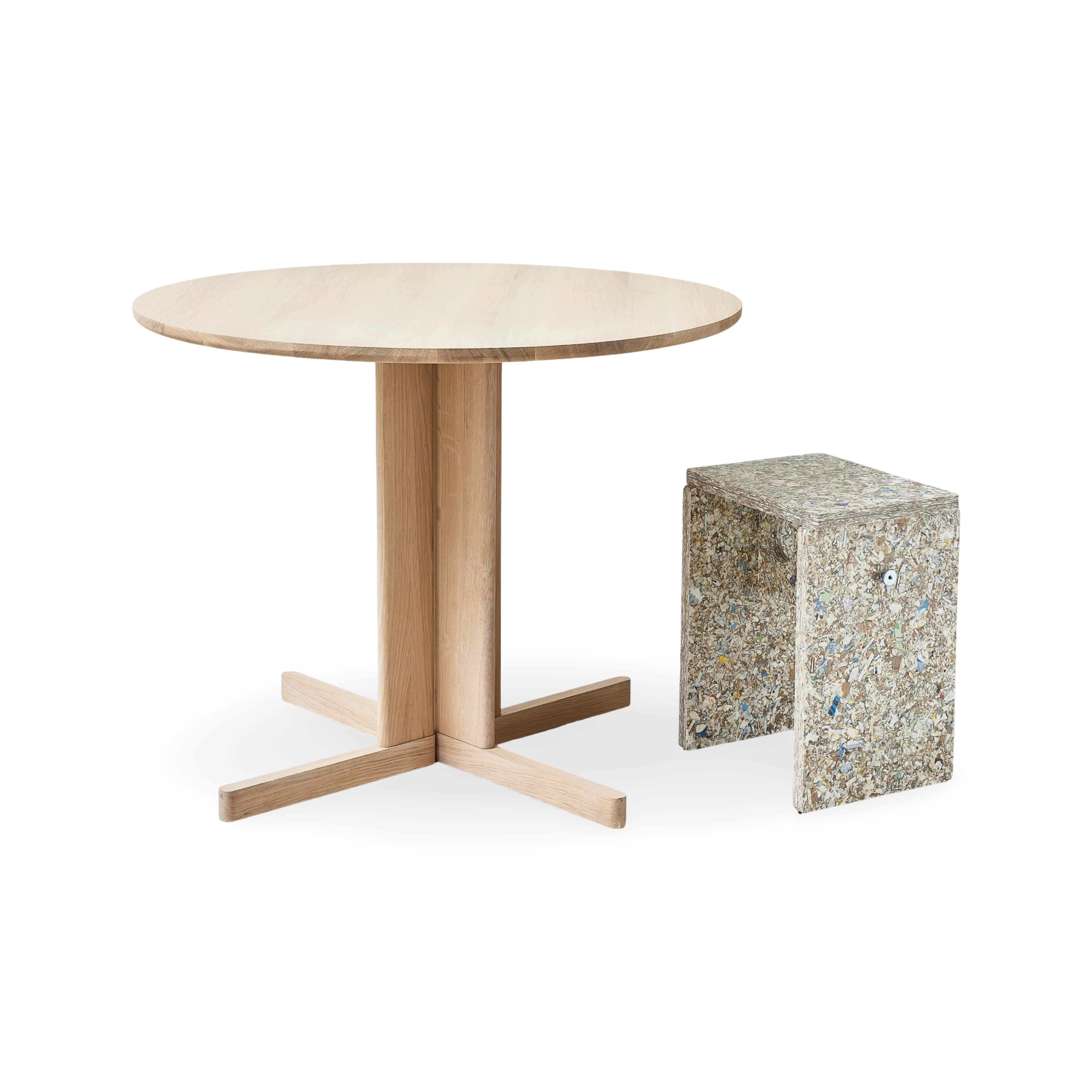 Form & Refine Trefoil Round Table Ø90 - Image 4