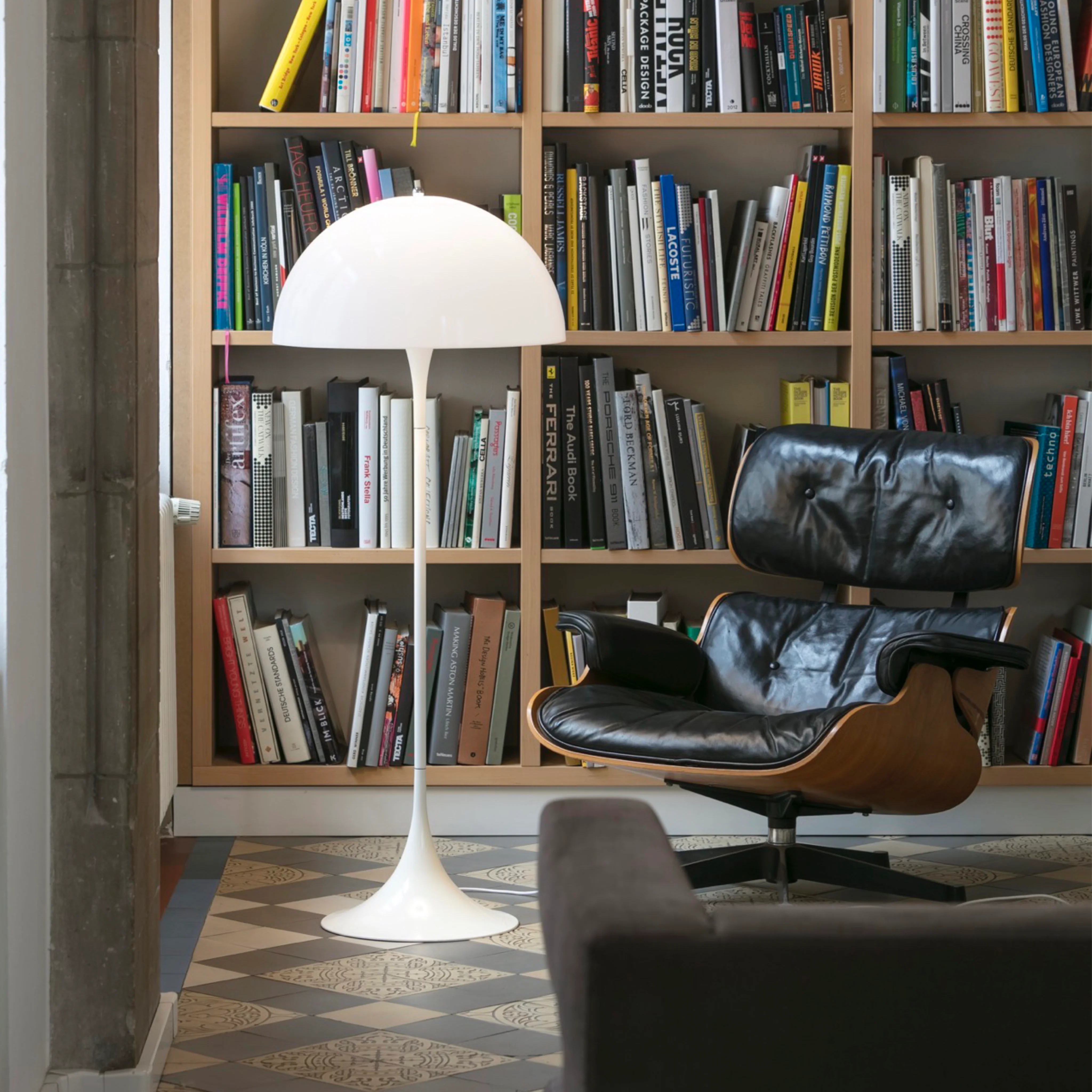 Louis Poulsen Panthella Floor Lamp - Image 2