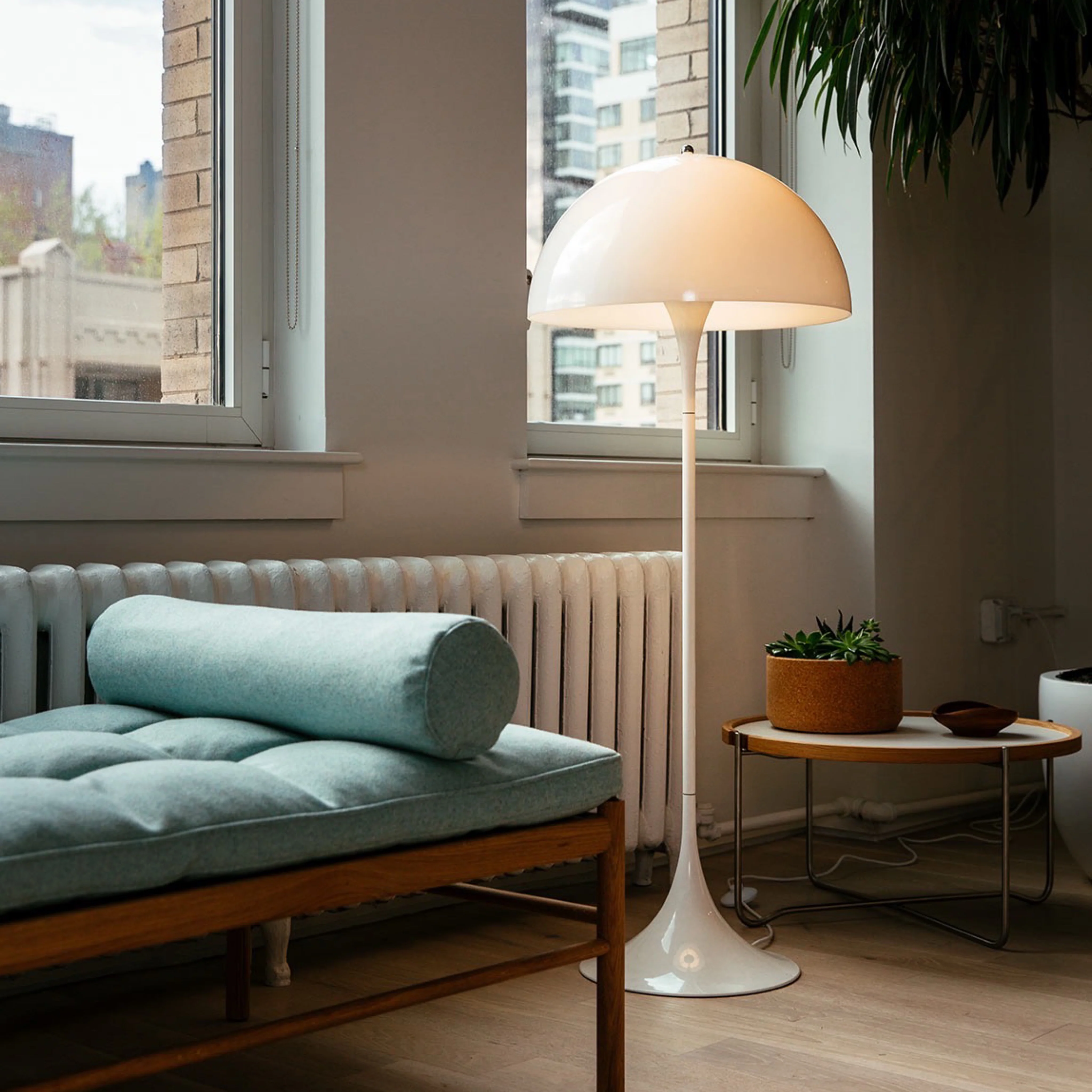 Louis Poulsen Panthella Floor Lamp - Image 3