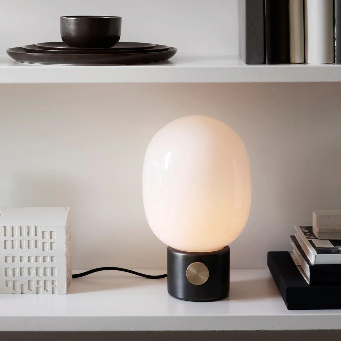 Audo Copenhagen JWDA Table Lamp - Steel Base - Image 3