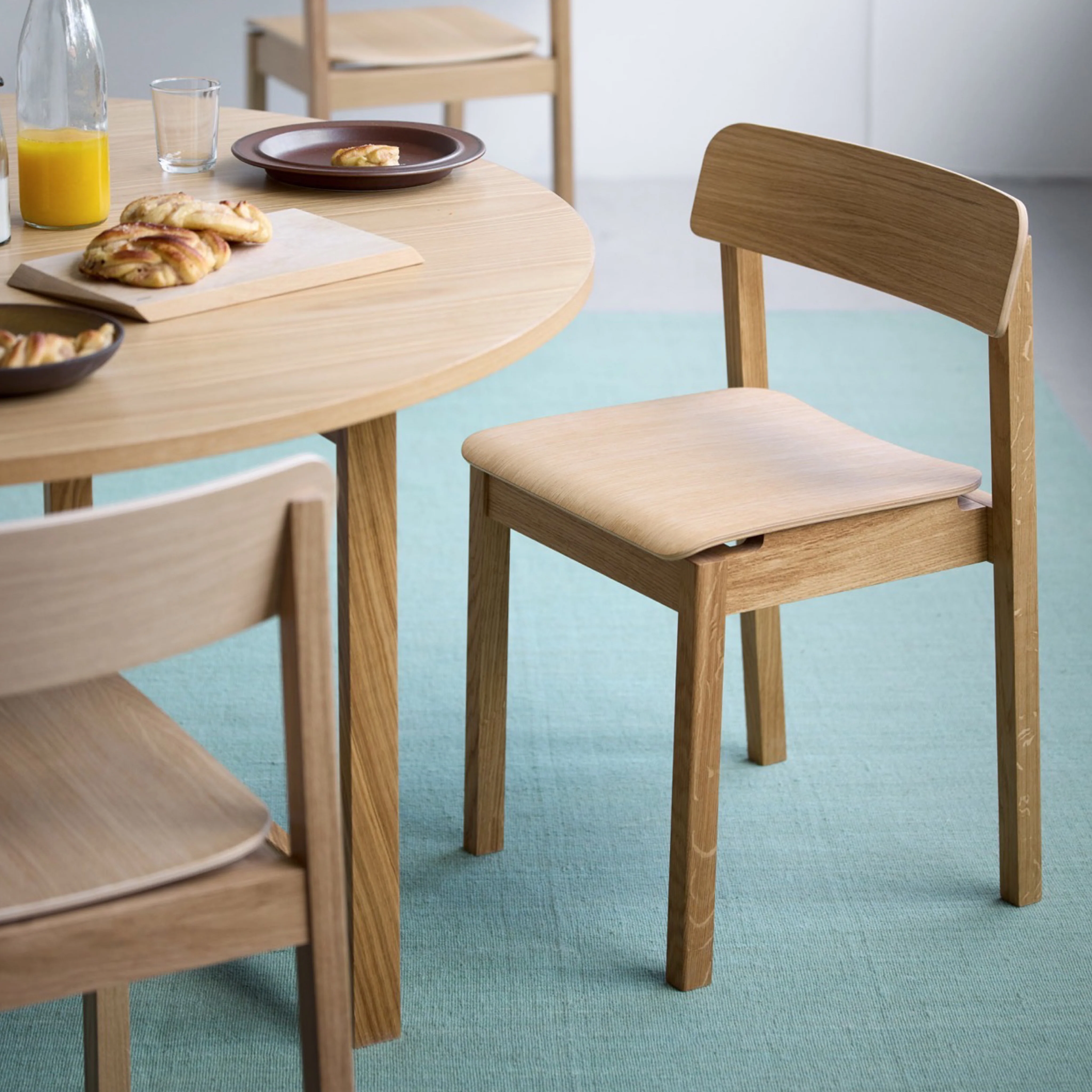 Moebe Everyday Chair - Image 8