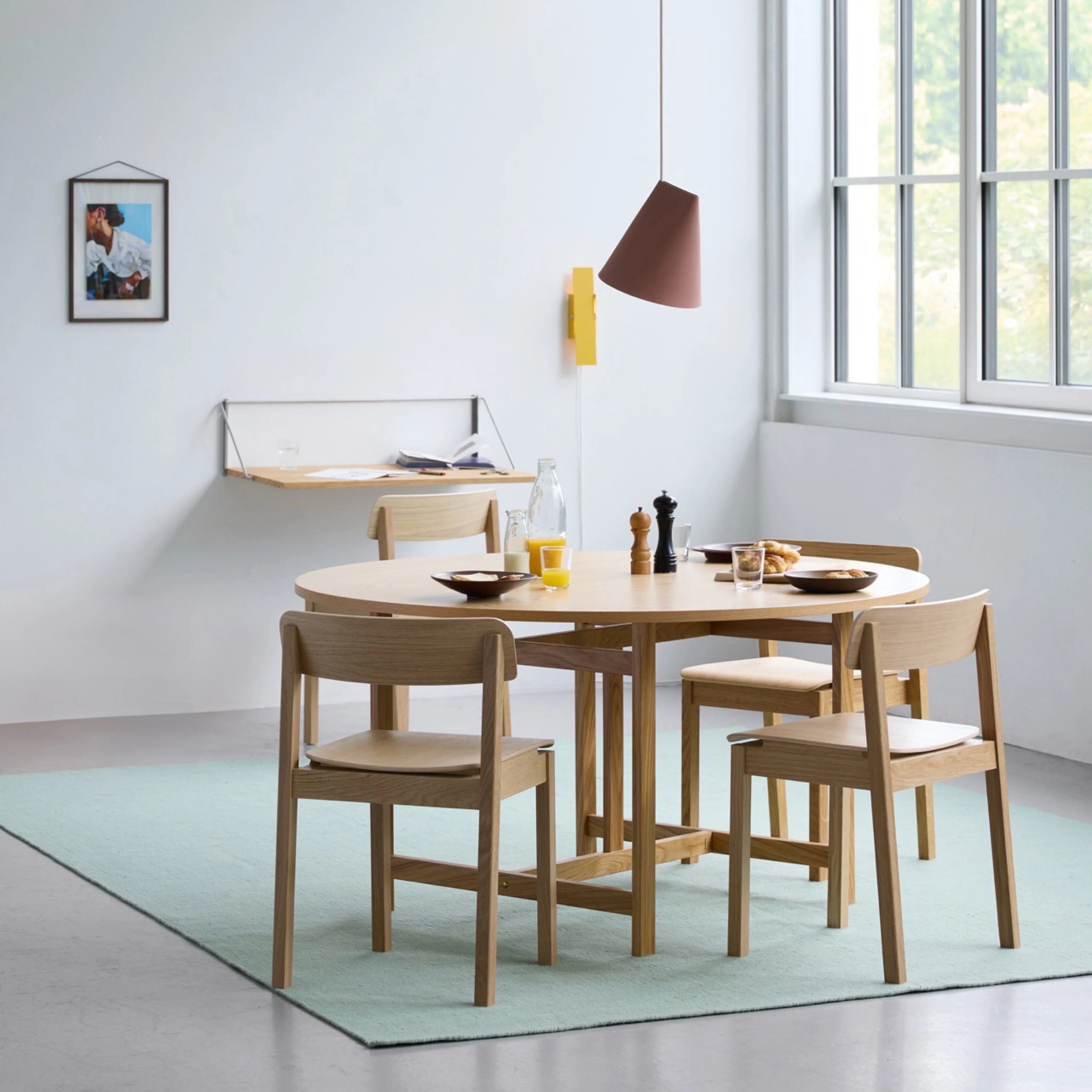 Moebe Everyday Chair - Image 9
