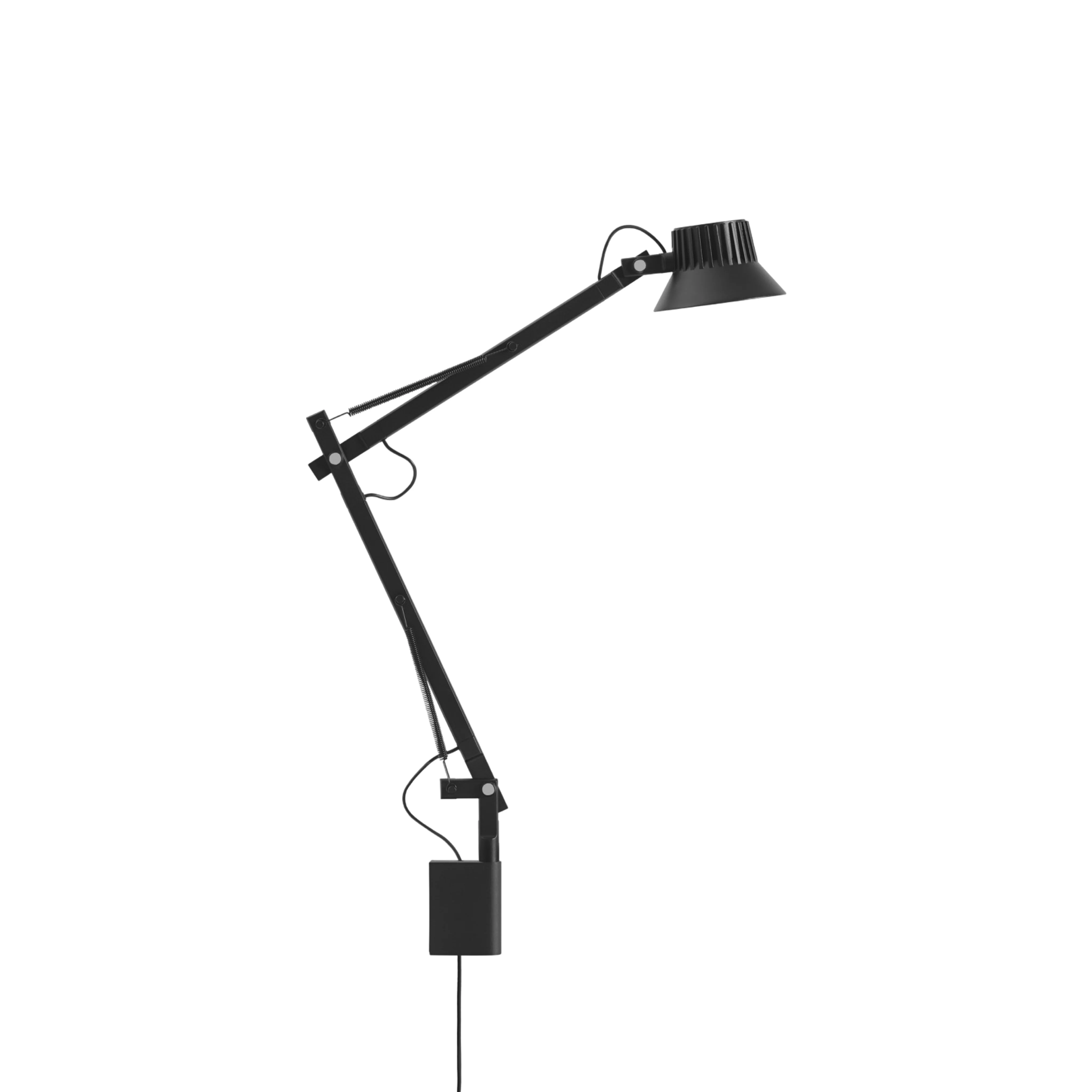 Muuto Dedicate Wall Lamp - Image 3