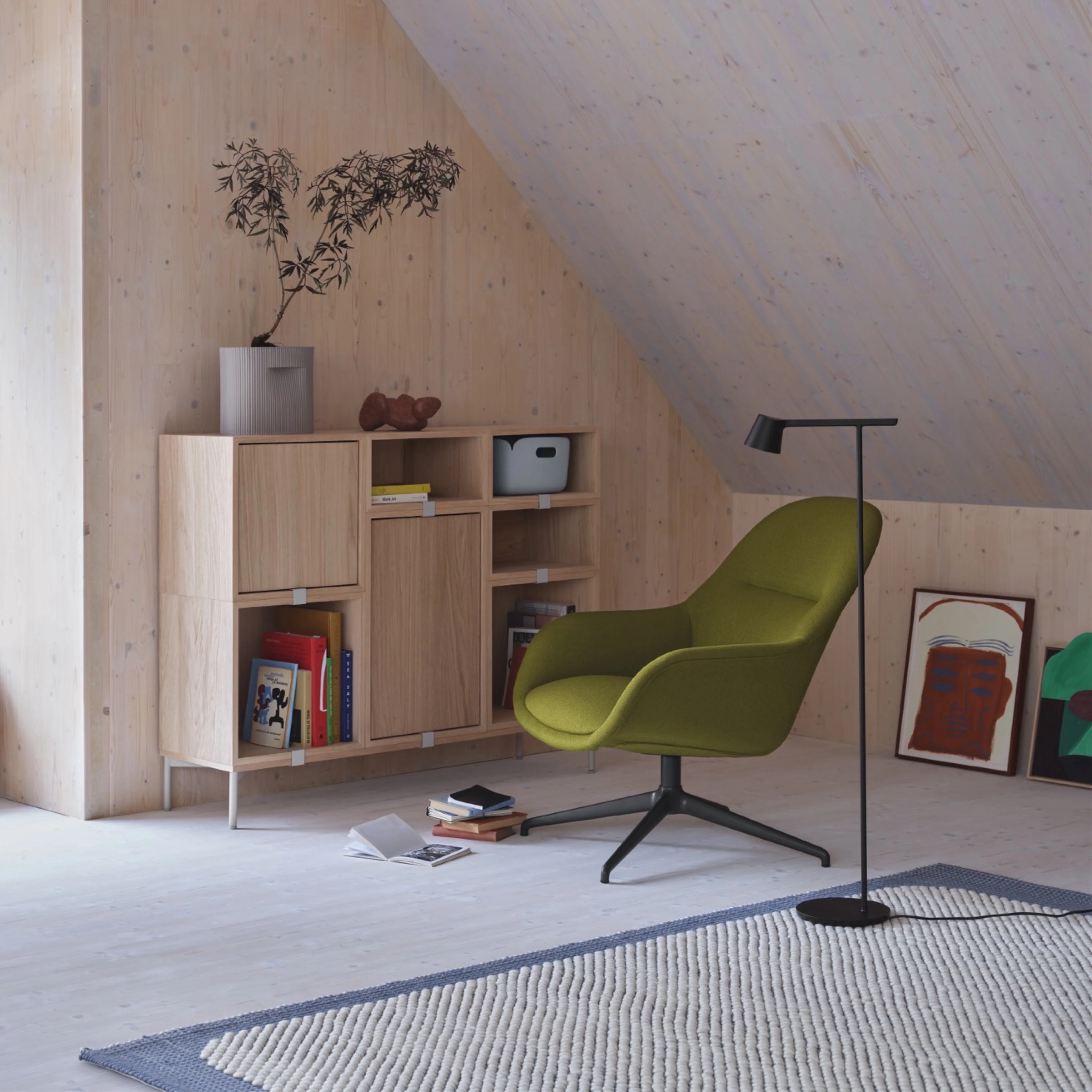 Muuto Tip Floor Lamp - Image 3
