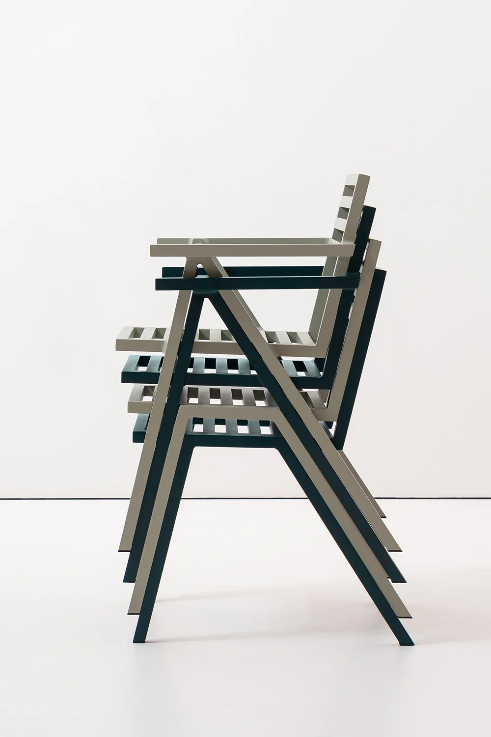 NINE 19 Outdoors Stacking Arm Chair - Image 6