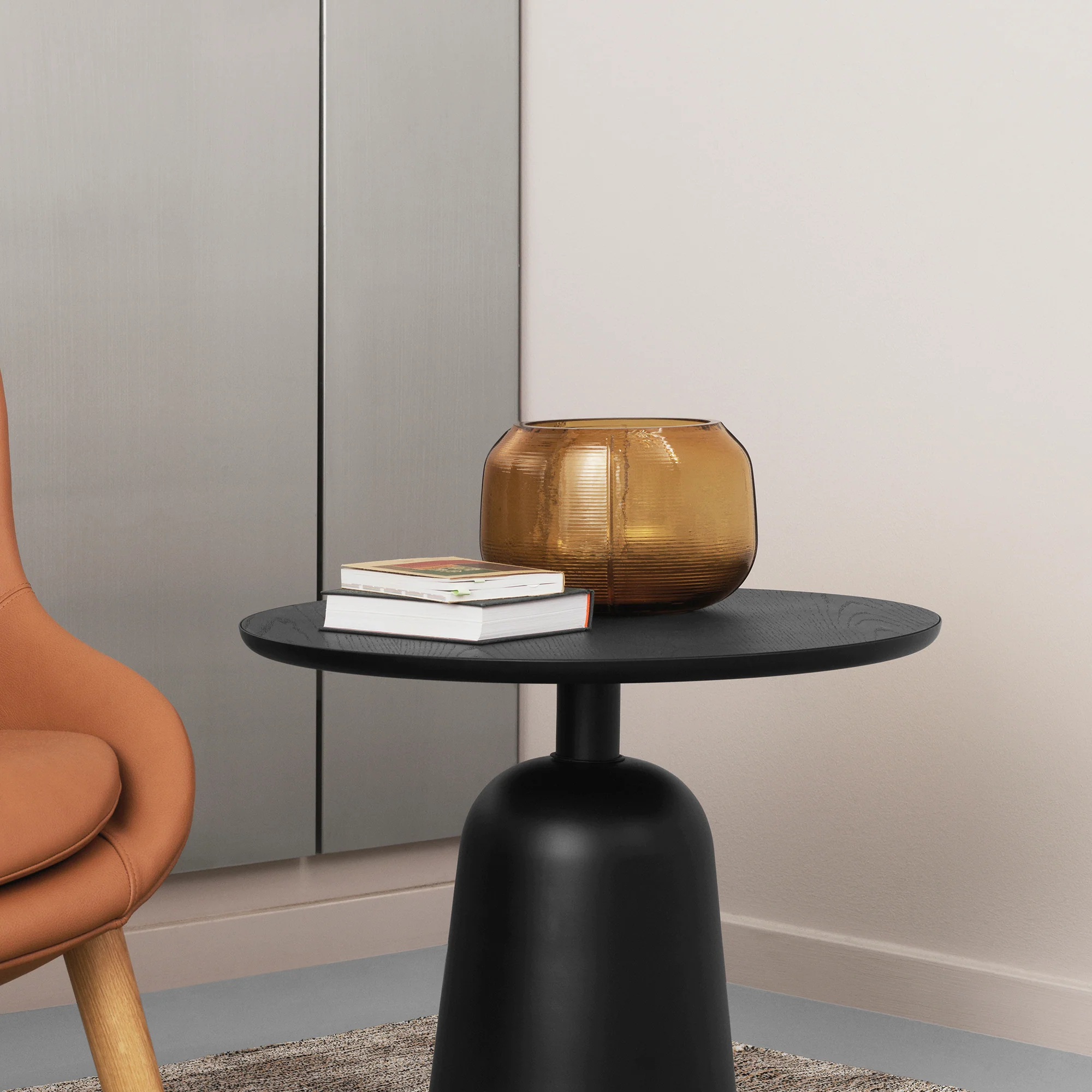Normann Copenhagen Step Vase H16 cm - Brown - Image 2