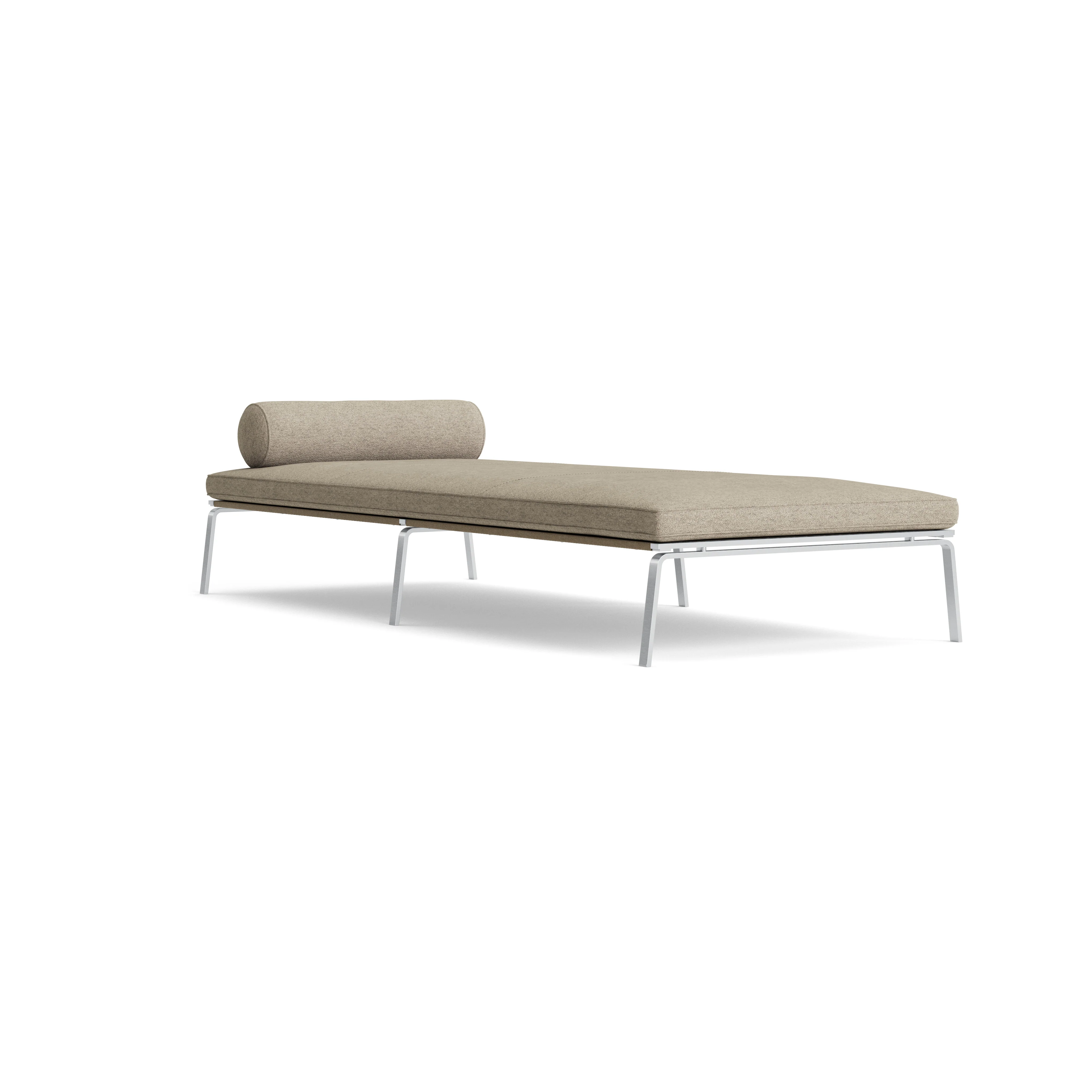 NORR11 Man Daybed - Image 5