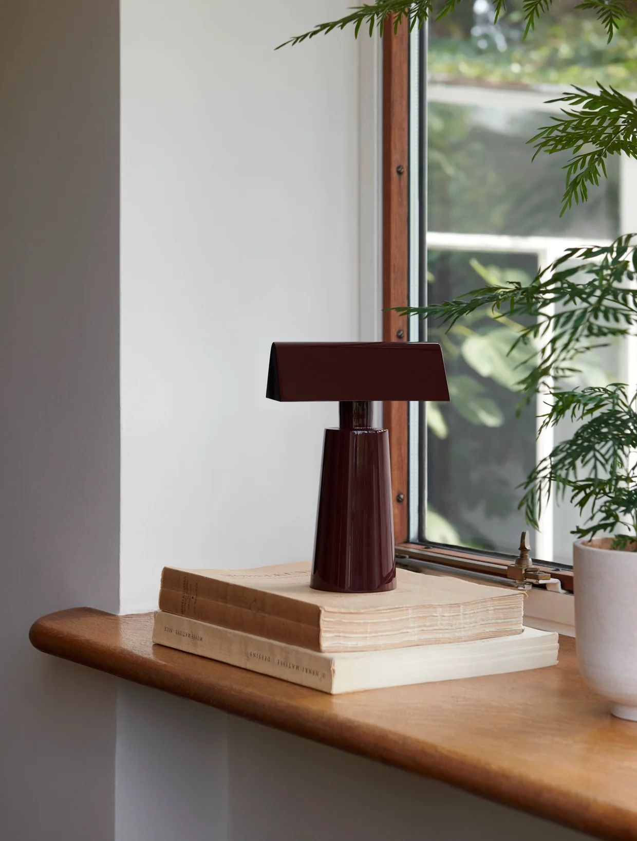 &Tradition Caret Portable Lamp MF1 - Image 6