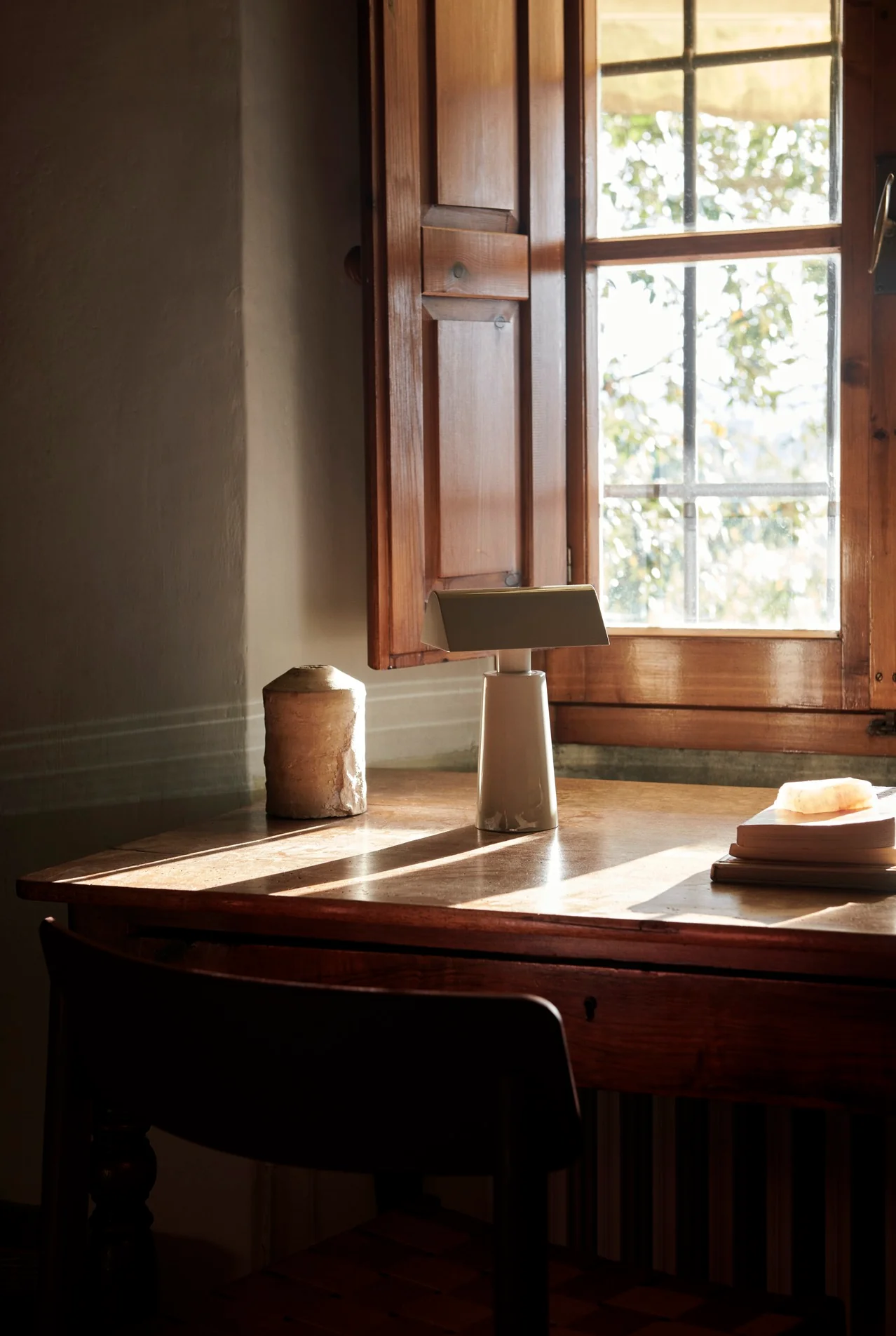 &Tradition Caret Portable Lamp MF1 - Image 9